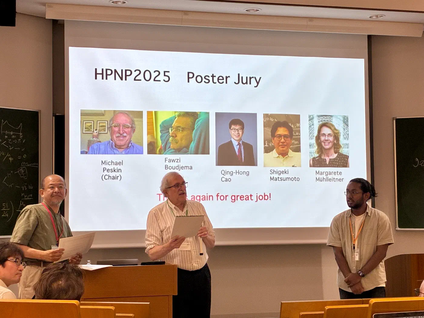 Receiving the Best Poster Honorable Mention award from Prof. Peskin.
