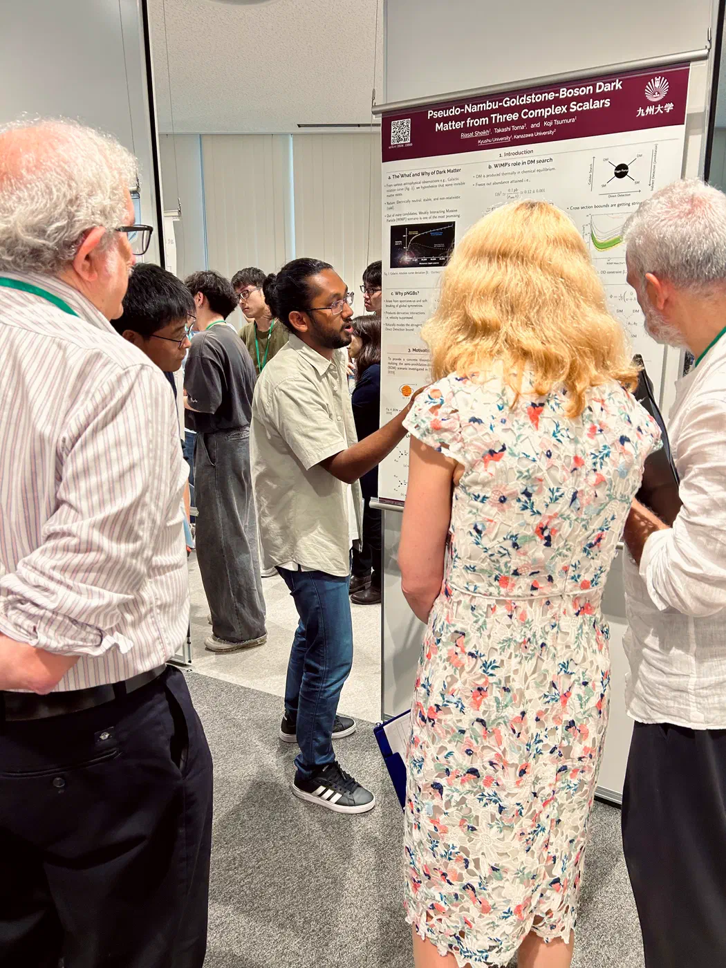 Presenting to the jury and with my supervisor, Prof. Tsumura.