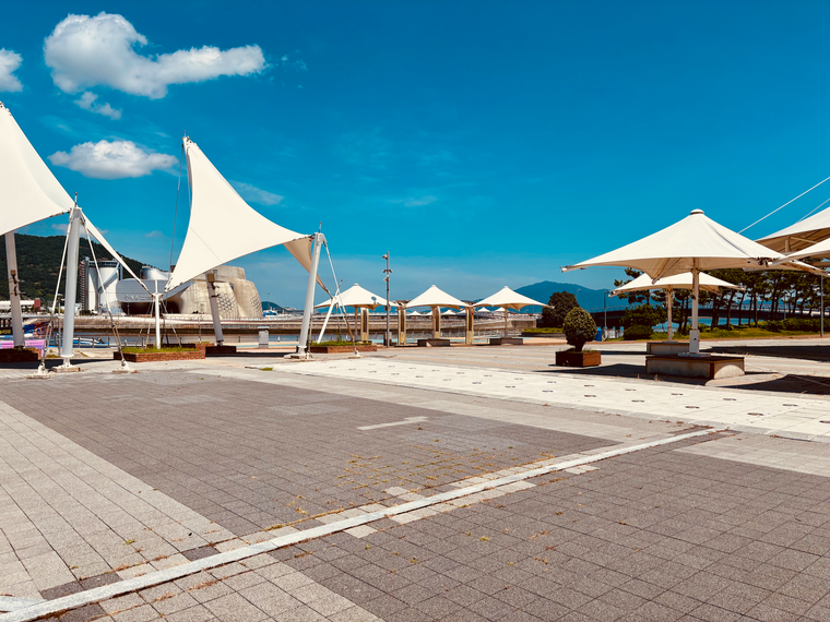 Some more pictures of Yeosu.